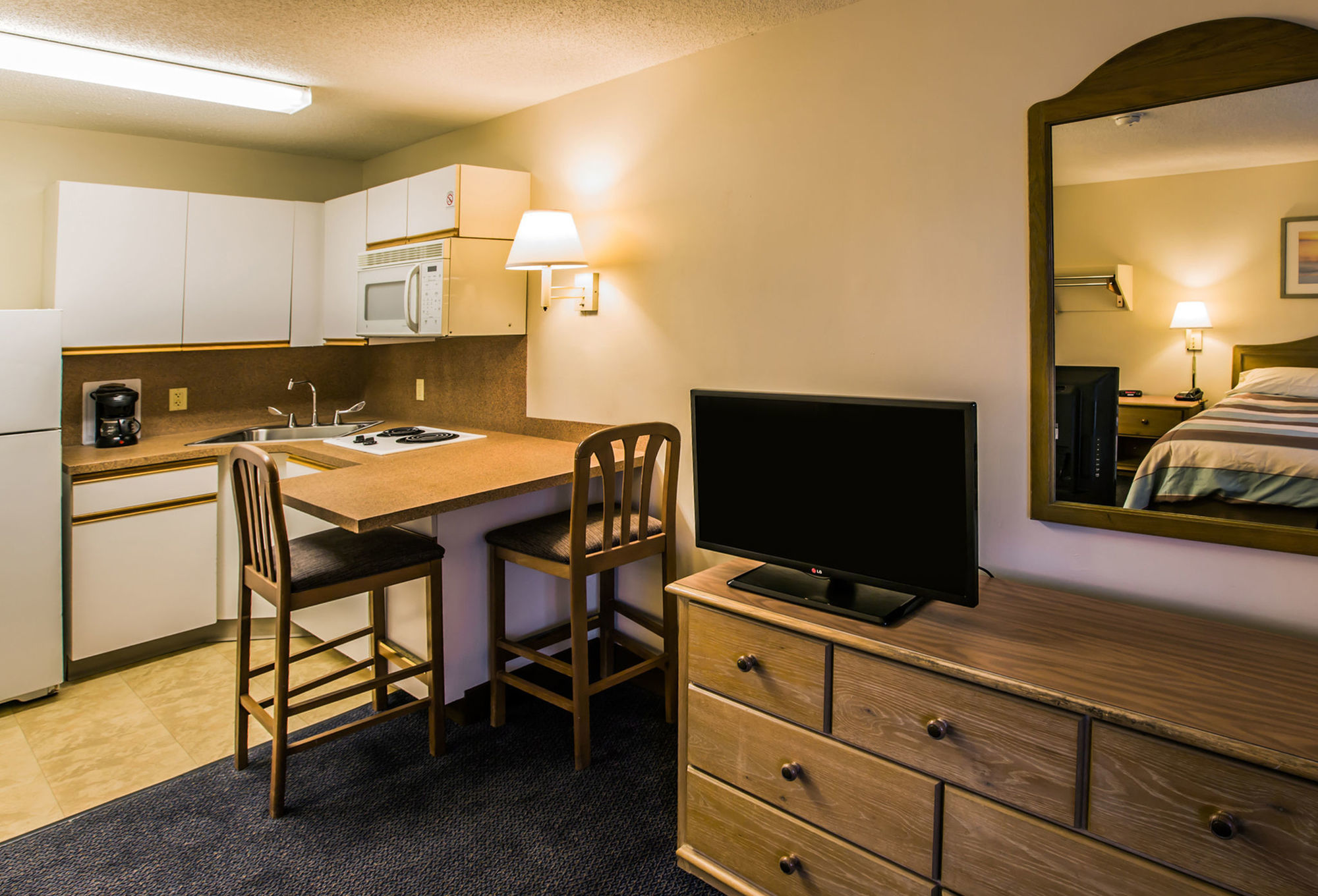 Suburban Studios Of Wilmington Bilik gambar