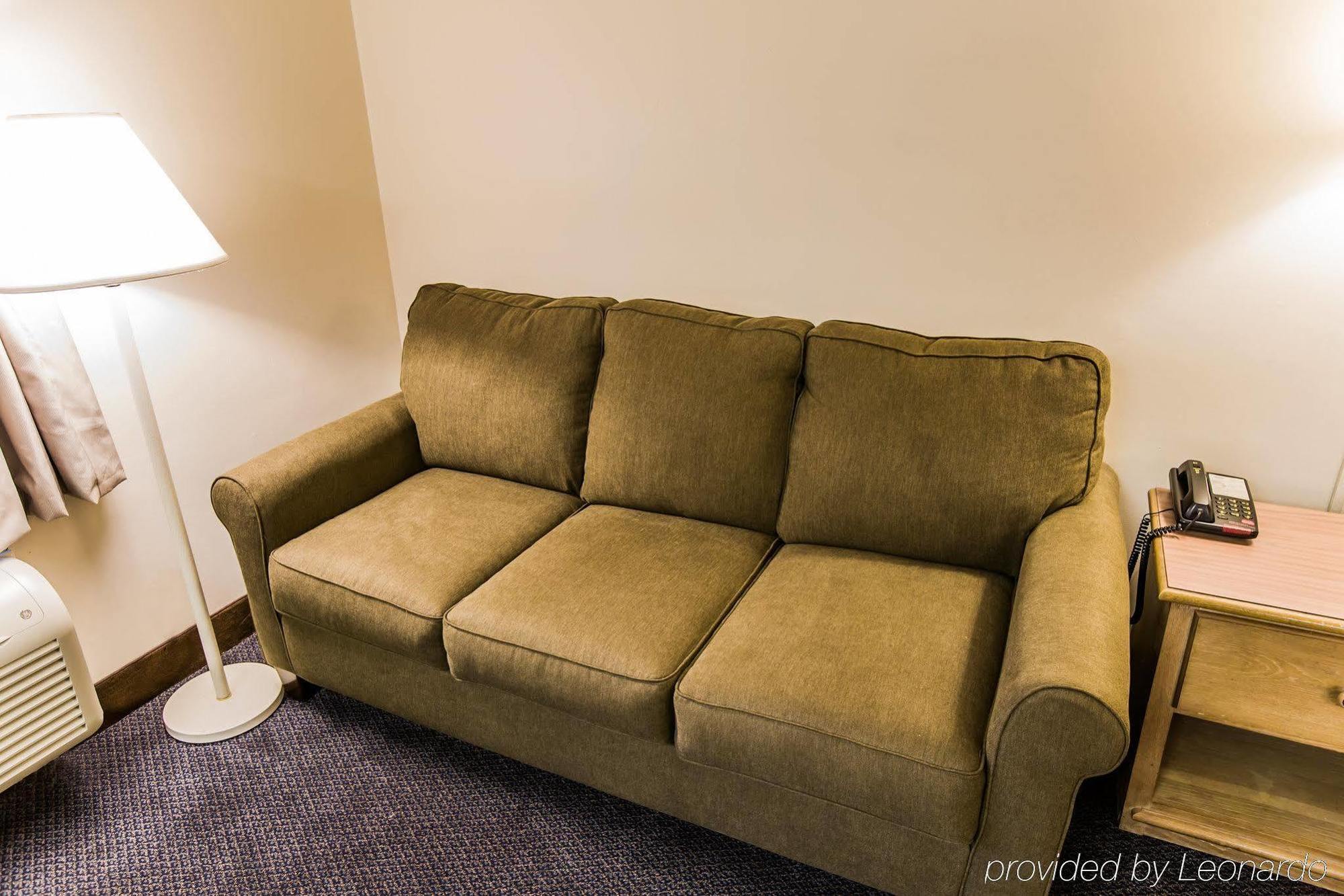 Suburban Studios Of Wilmington Luaran gambar
